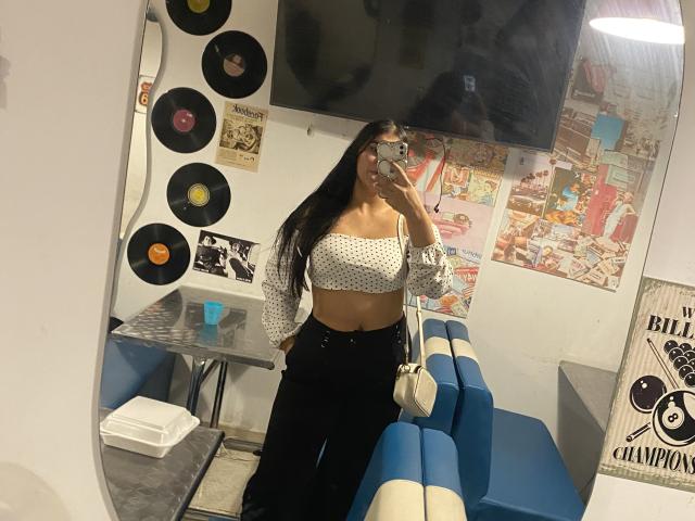 AbbyKey - Camera khiêu dâm &amp; quyến rũ trực tiếp - 24025113