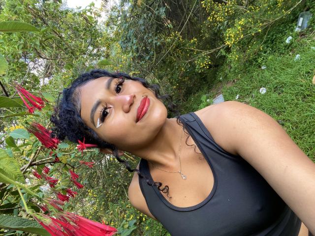 SophieSonyas - Live porn &amp; sex cam - 24025909