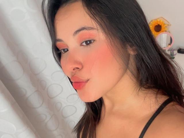 ArianaSmith69 - Live sex cam - 24027293