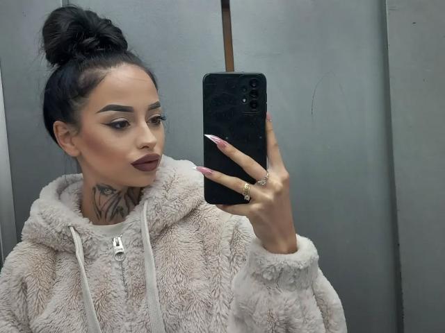 MassimoMillen - Sexe cam en vivo - 24027929