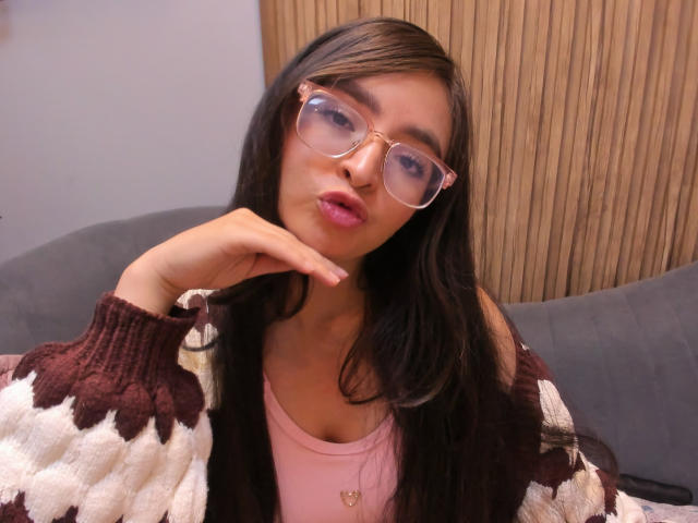 EvaMcAllister - Live porn &amp; sex cam - 24028205