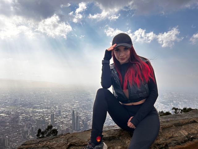 ValeryHarllow - Live Sex Cam - 24028645