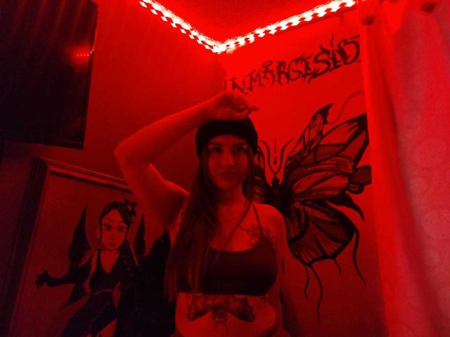 ZoeHuntt - Live Sex Cam - 24030689