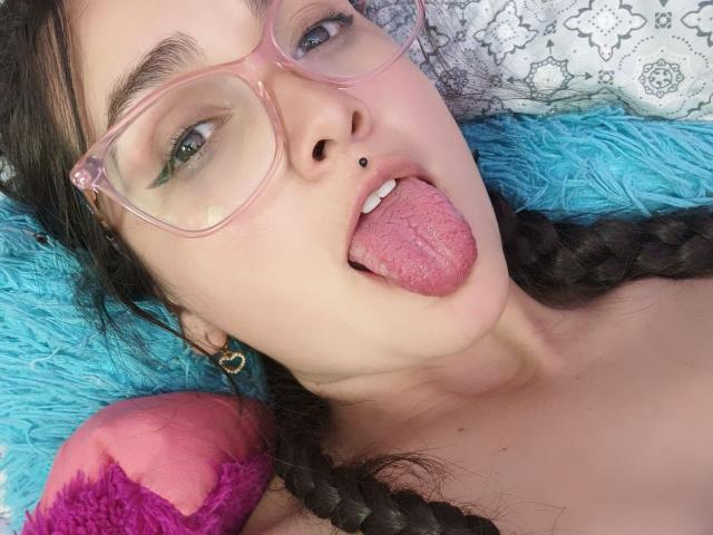 NataliaRivas - Live sex cam - 24033441