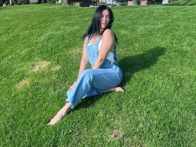 NicoColeman - Live Sex Cam - 24034401