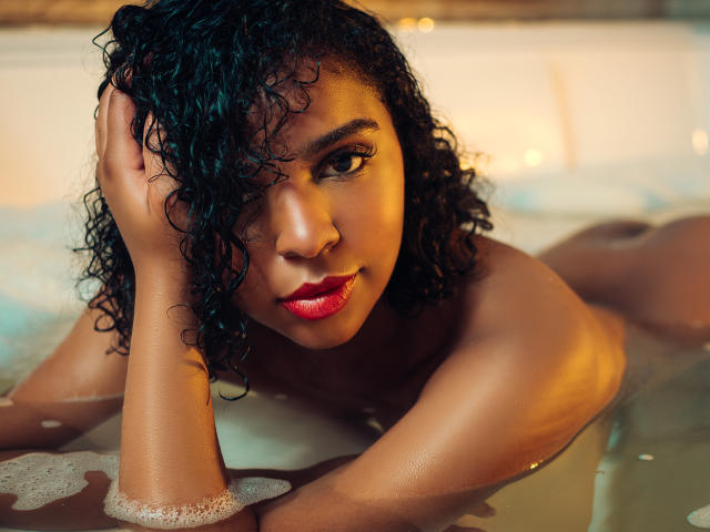 LisaMendez - Sexe cam en vivo - 24035513