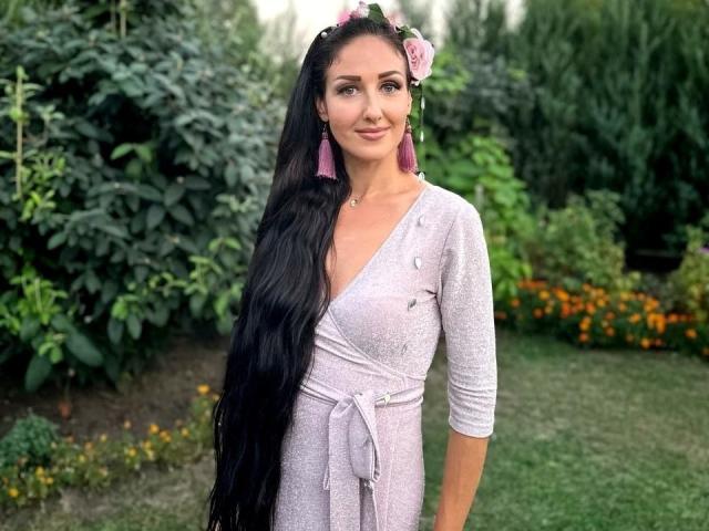 Vivianns - Live Sex Cam - 24036033