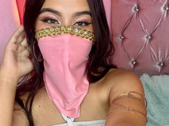 EmyXCute - Live sex cam - 24037101