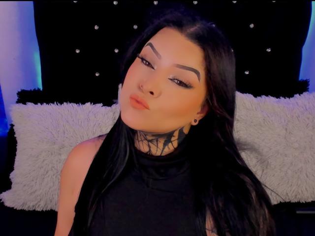 WendyMillers - Live porn &amp; sex cam - 24039309