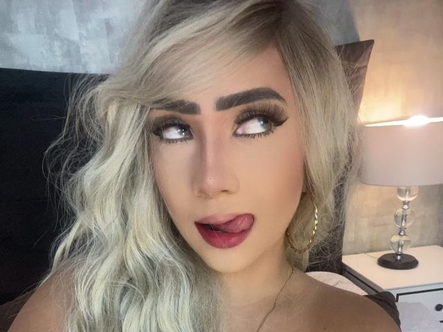 VictoriaGray - Live porn &amp; sex cam - 24041869