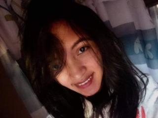 NasmiCatley - Sexe cam en vivo - 24042449