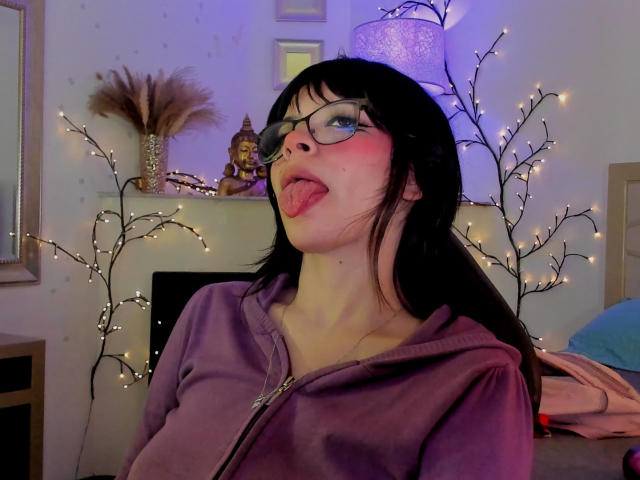 NatashaHottson - Live sex cam - 24043213