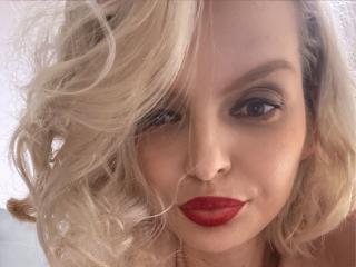 DouceAmelia - Live porn &amp; sex cam - 24045265
