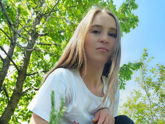 SueShine - Sexe cam en vivo - 24047861