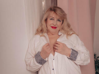 SamanthaLala - Sexe cam en vivo - 24050657