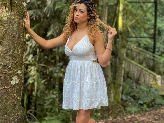 AgathaWills - Sexe cam en vivo - 24051793