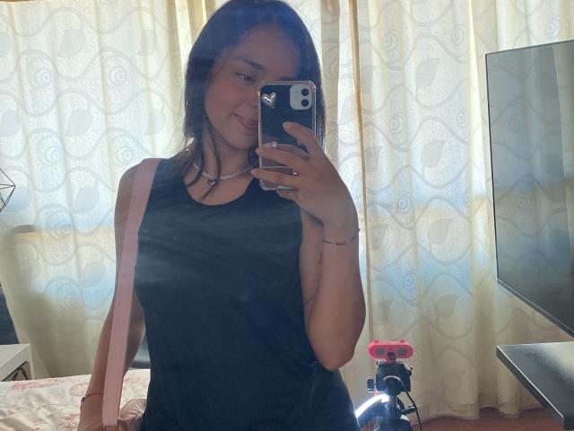 NicollSanchez - Élő pornó és szexkamera - 24052741