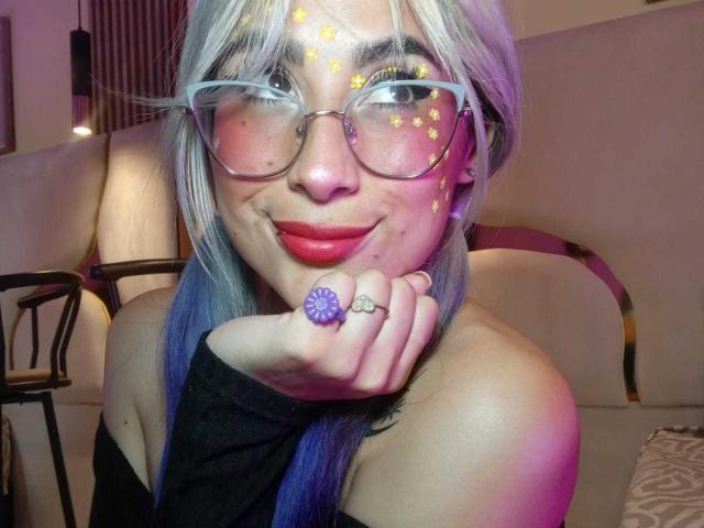 LunaMjs - Live Sex Cam - 24054817