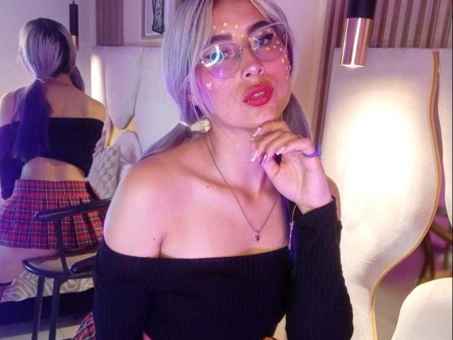 LunaMjs - Live Sex Cam - 24054829