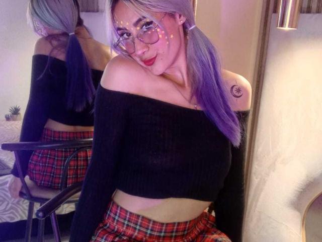 LunaMjs - Live Sex Cam - 24054837