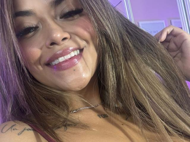 MajoJones - Live sex cam - 24055417