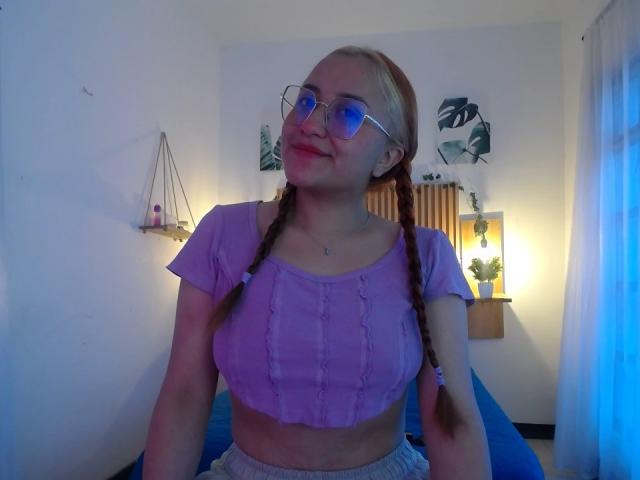 SlavicaX - Live porn &amp; sex cam - 24056397