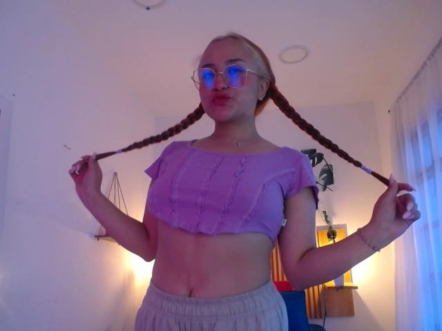 SlavicaX - Live sex cam - 24056421