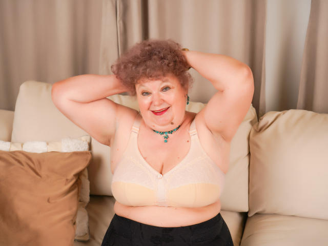 MomCum - Live porn &amp; sex cam - 24057369