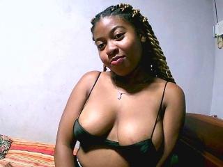 Noelline - Live sex cam - 24057485