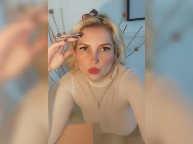 GiuliaAddams - Live porn &amp; sex cam - 24059505