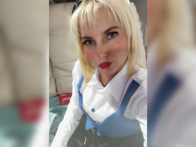 GiuliaAddams - Live porn &amp; sex cam - 24059557