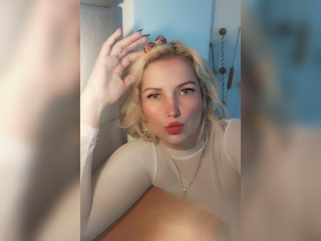 GiuliaAddams - Live porn &amp; sex cam - 24059705