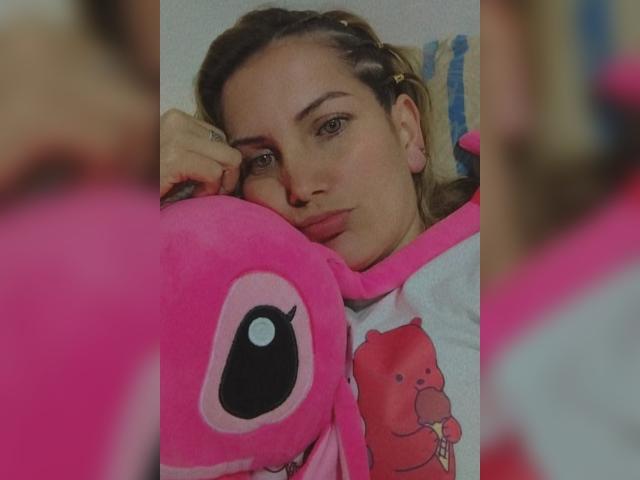 GiuliaAddams - Sexe cam en vivo - 24060045