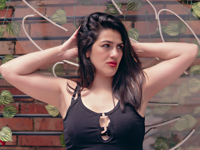 ElizabethVannicelli - Live porn &amp; sex cam - 24063029