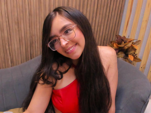 EvaMcAllister - сексуальная веб-камера в реальном времени - 24066905