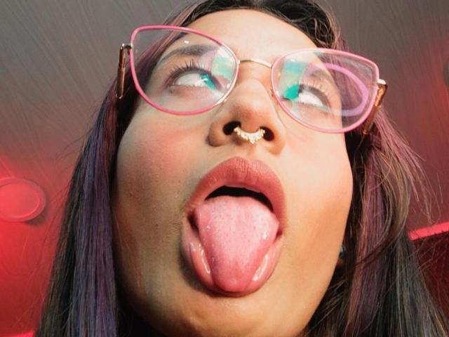 MelisaSavino - Live porn &amp; sex cam - 24067517