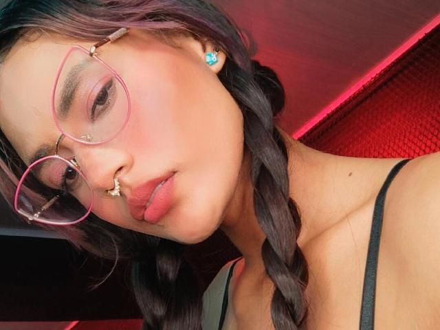 MelisaSavino - Live porn &amp; sex cam - 24067709