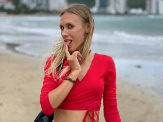 EmieFlower - Live Sex Cam - 24068041