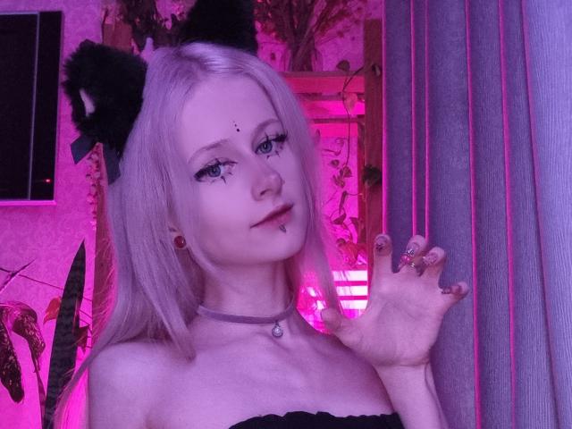 ExcitedBlizzard - Sexe cam en vivo - 24069021