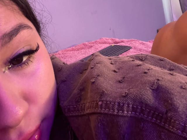 AlessiaFerry - Sexe cam en vivo - 24071697