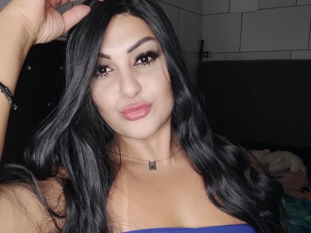 JulianaFenix - Live sexe cam - 24072165