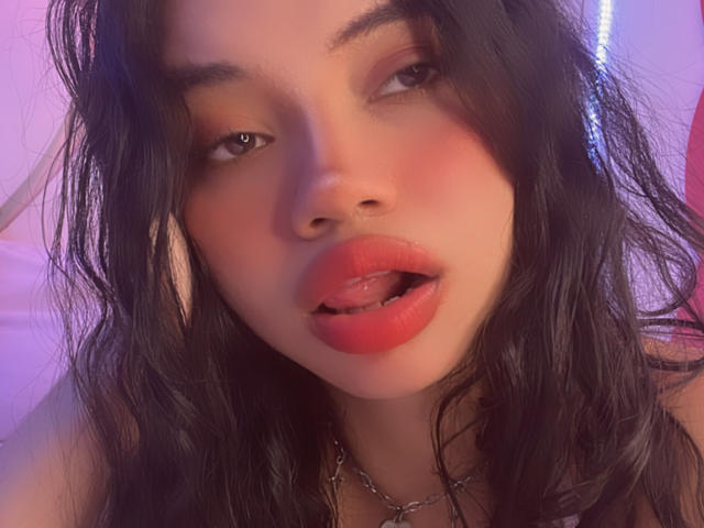 LiliMays - Live sex cam - 24072177