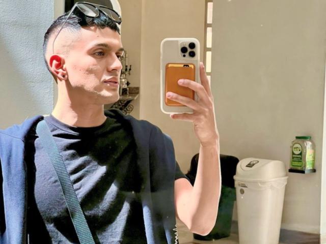 AndresSilvaa - Sexe cam en vivo - 24075713