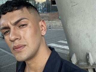 AndresSilvaa - Sexe cam en vivo - 24075745