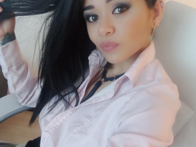 MistressVictoriaa - Porno na żywo i seks kamera - 24080141