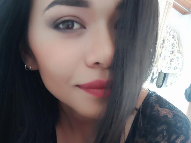 MistressVictoriaa - Live sex cam - 24080237