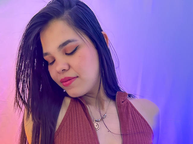 KathyaSpinelli - Sexe cam en vivo - 24081849