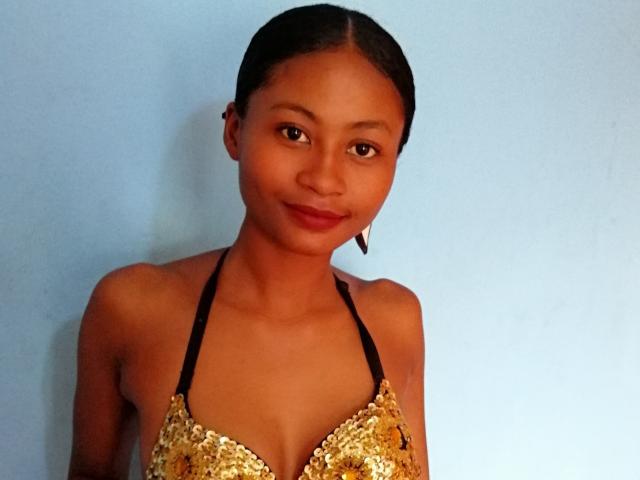 Cayrah - Sexe cam en vivo - 24083149