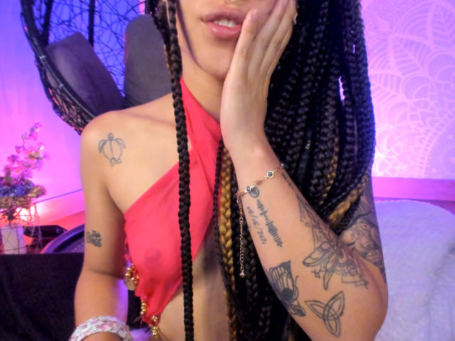 HellenK - Live Sex Cam - 24083545