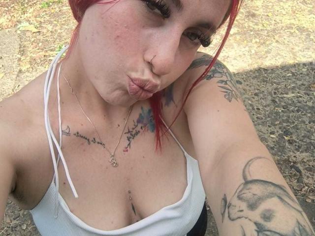 SammyViolet - Live Sex Cam - 24084745